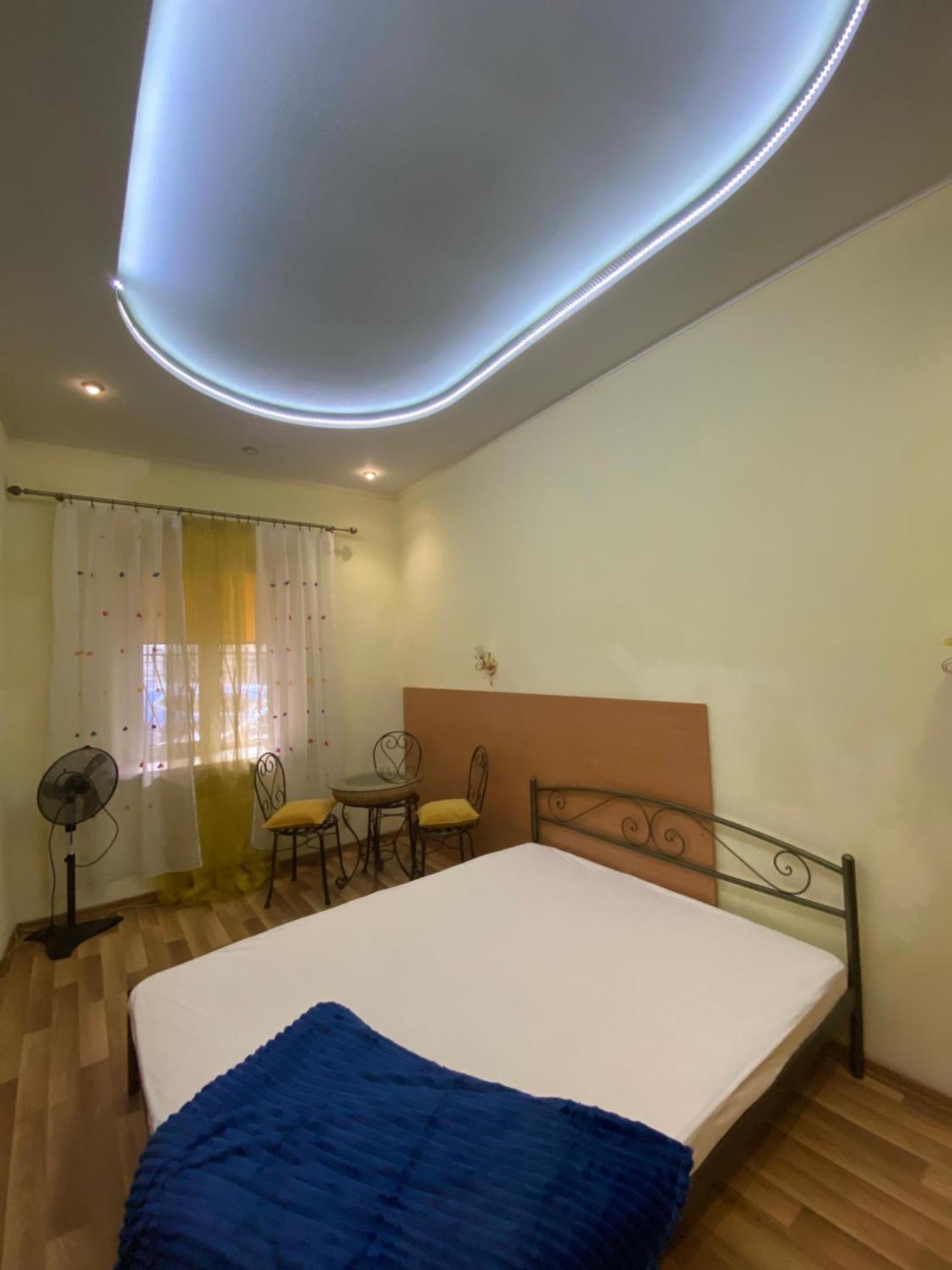 Aleksandr Apartment Oldenburg Bagian luar foto
